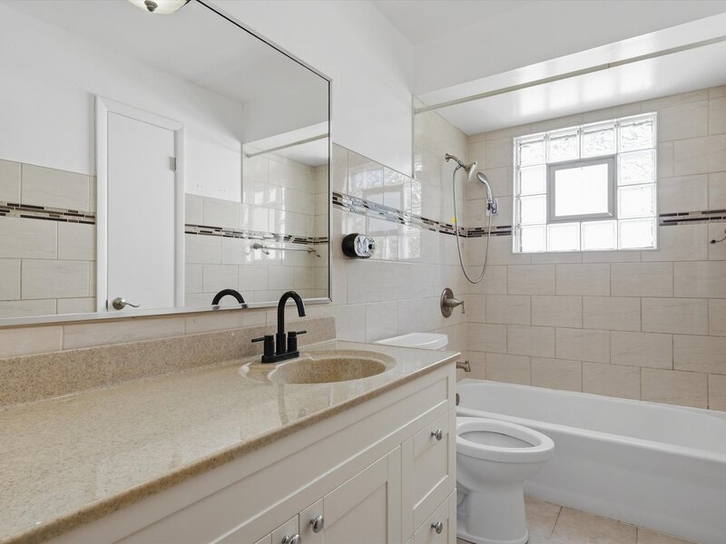 15207 Waterman Drive South Holland IL 60473