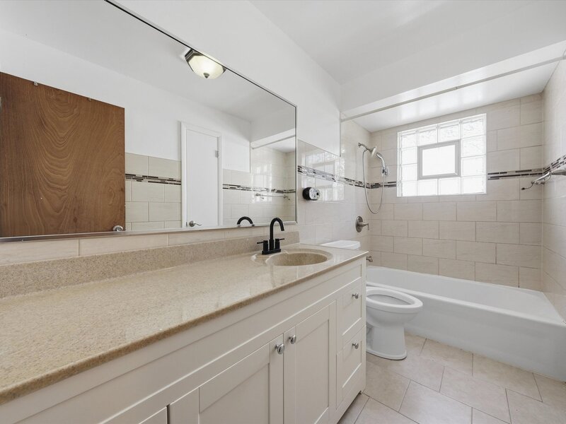 15207 Waterman Drive South Holland IL 60473