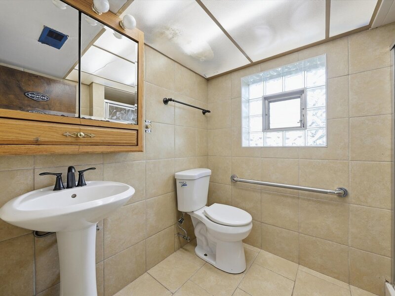 15207 Waterman Drive South Holland IL 60473