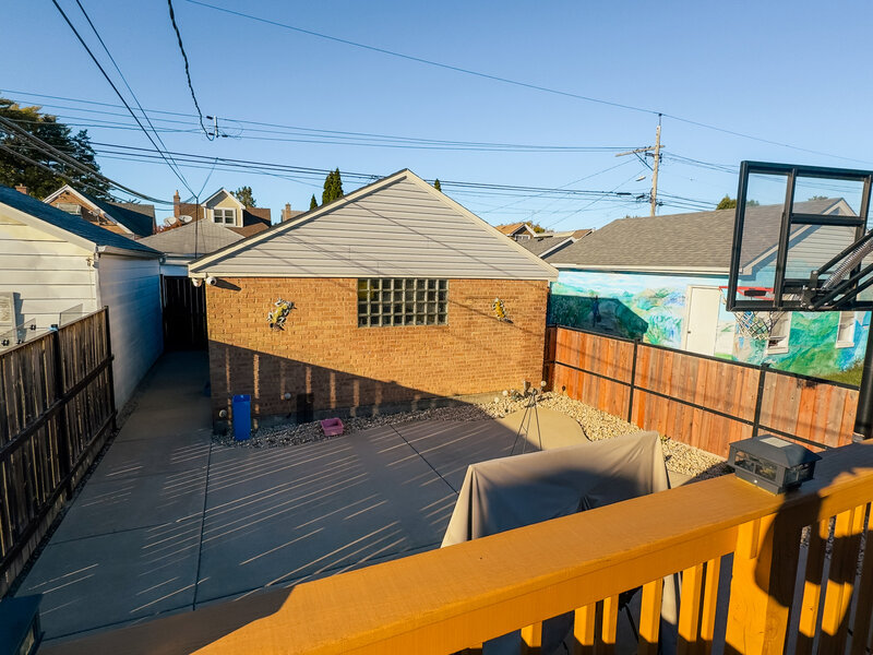 6222 W Henderson Street Chicago IL 60634