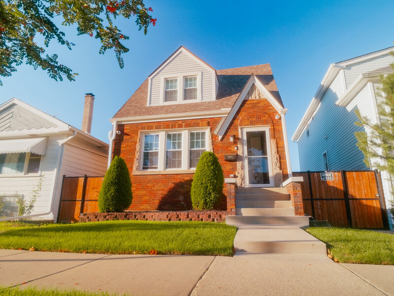 6222 W Henderson Street Chicago IL 60634