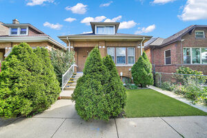 Photo of 5355 S Fairfield Avenue Chicago IL 60632