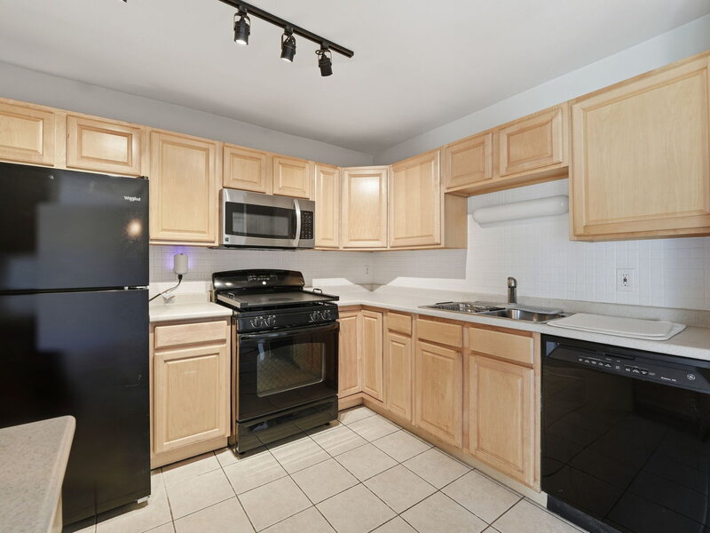 1326 Elder Drive Aurora IL 60506