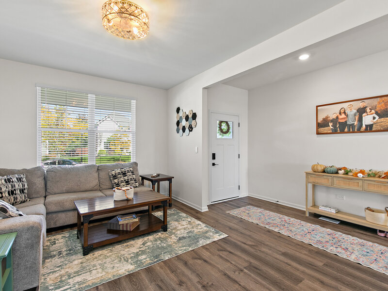 3635 Ancient Oak Drive Elgin IL 60124