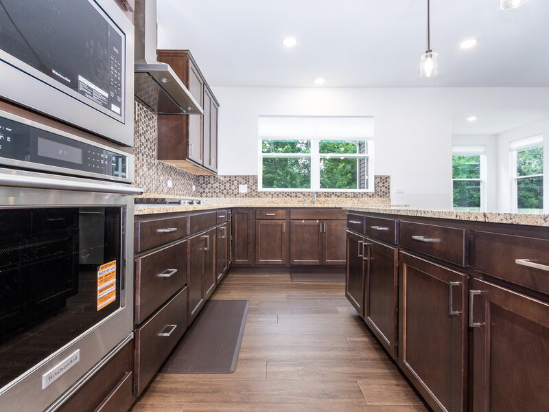 2225 Bent Grass Way Bolingbrook IL 60490