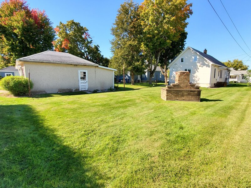 241 E 1st Street Oglesby IL 61348