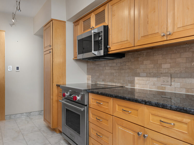 3180 N Lake Shore Drive Chicago IL 60657