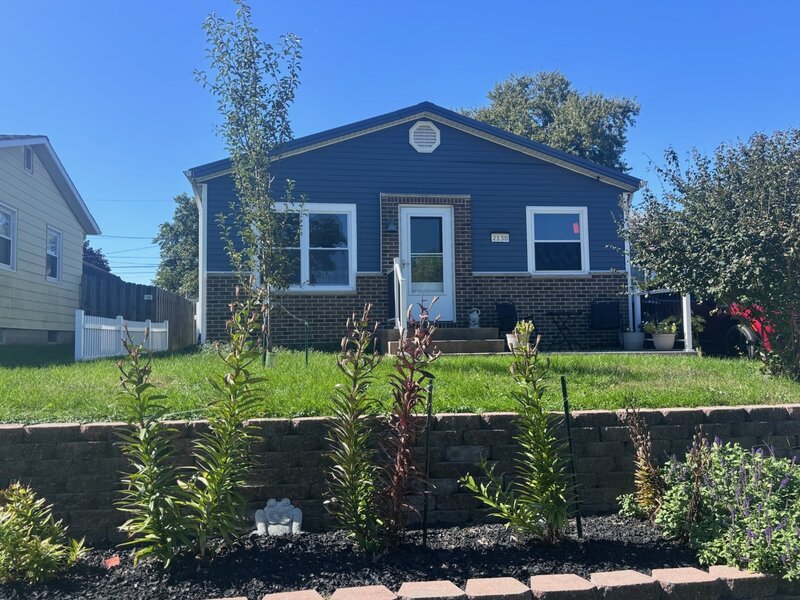 2130 N Fairmount Street Davenport IA 52804