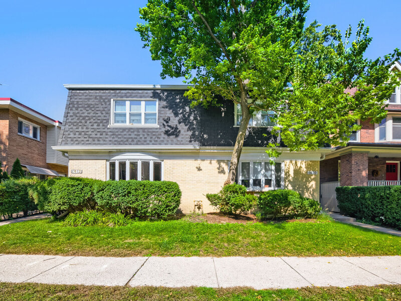 1410 W Sherwin Avenue Chicago IL 60626
