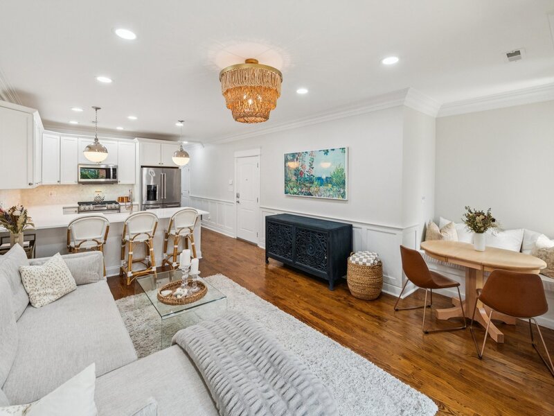 1450 W Chestnut Street Chicago IL 60642