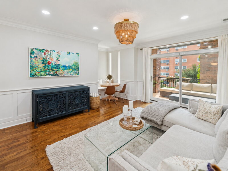 1450 W Chestnut Street Chicago IL 60642