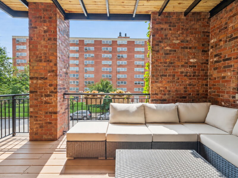 1450 W Chestnut Street Chicago IL 60642