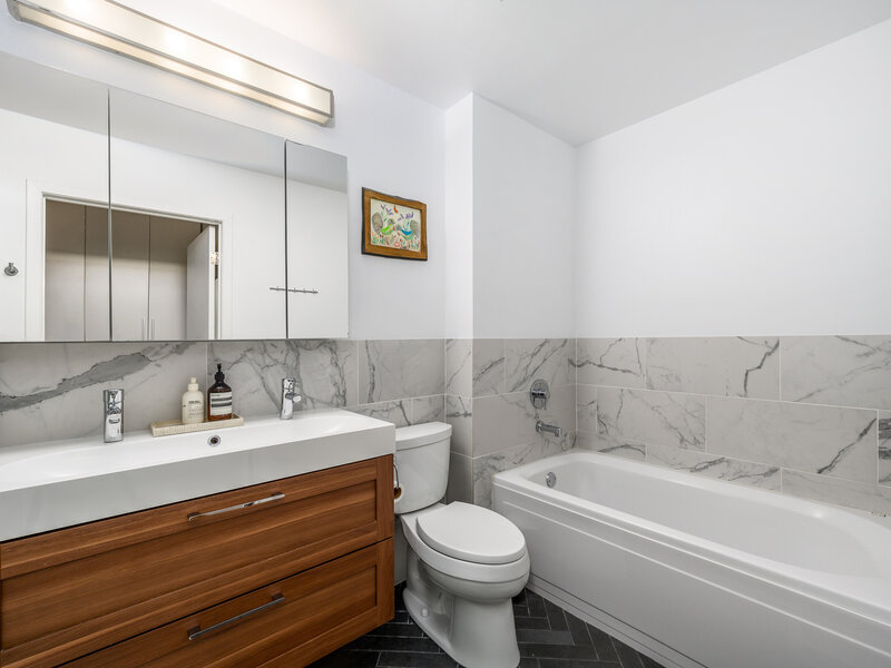 920 W Madison Street Chicago IL 60607