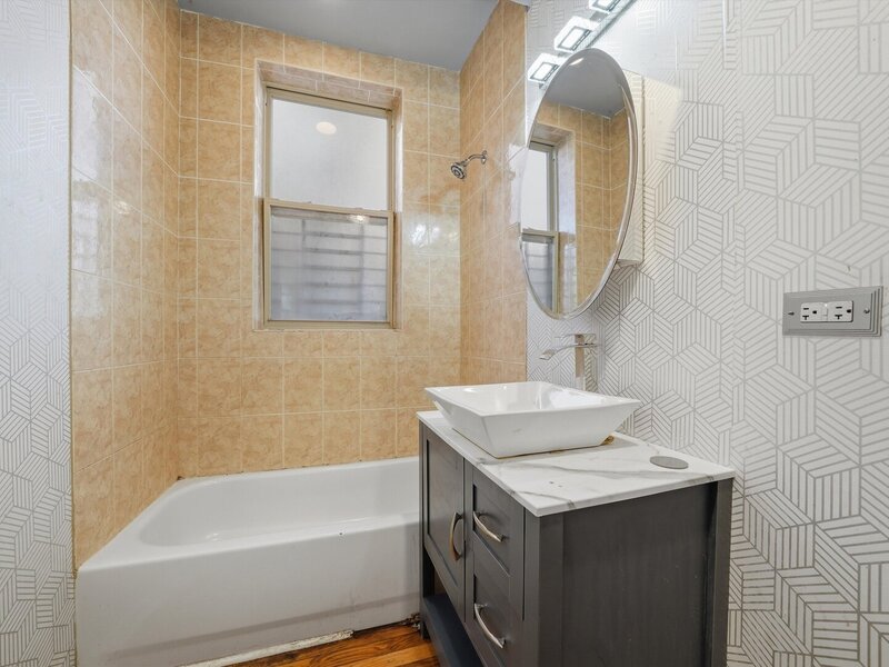 8146 S Drexel Avenue Chicago IL 60619