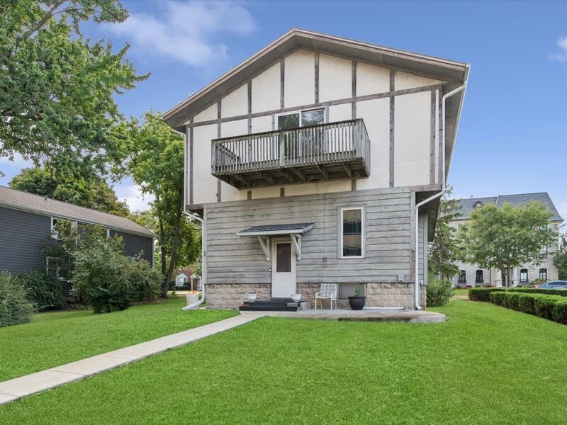 135 Aurora Avenue Naperville IL 60540