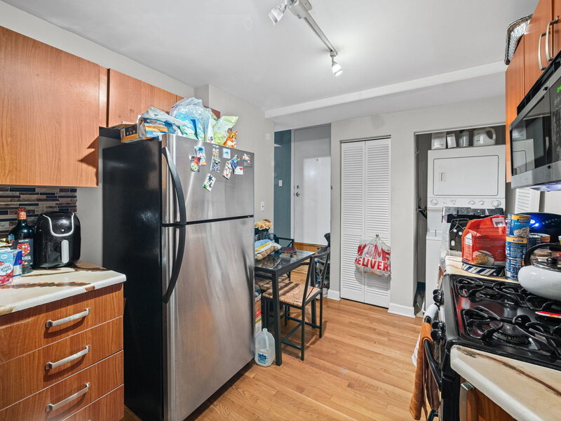 1654 W Farwell Avenue Chicago IL 60626