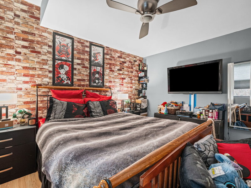 1654 W Farwell Avenue Chicago IL 60626