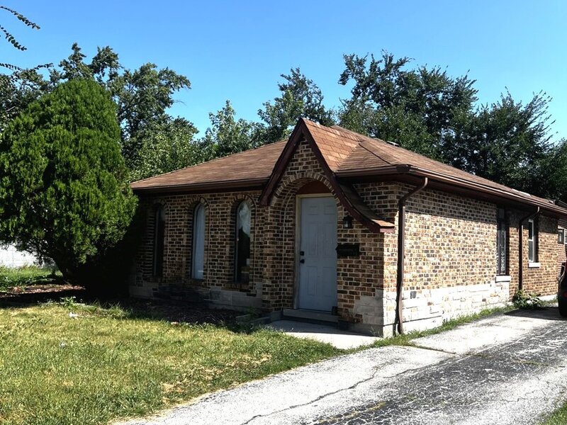 225 S Orchard Drive Park Forest IL 60466