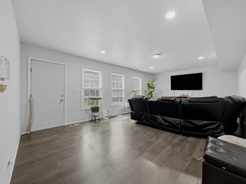 453 Cumberland Lane Bolingbrook IL 60440
