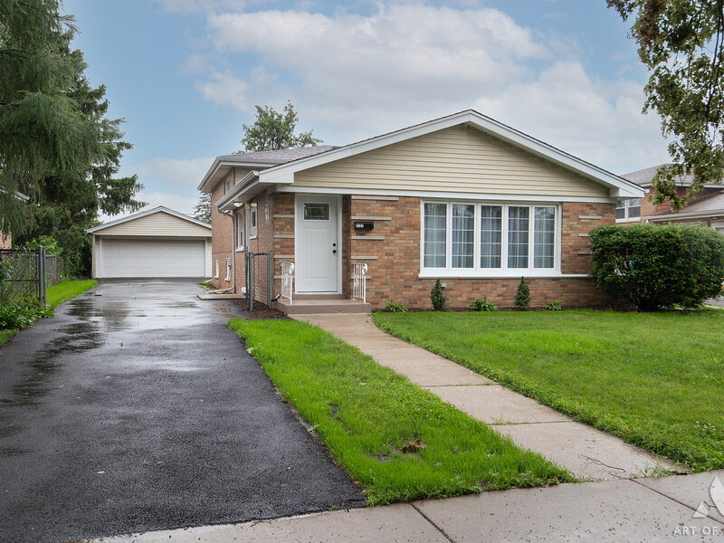 6127 W 79th Place Burbank IL 60459