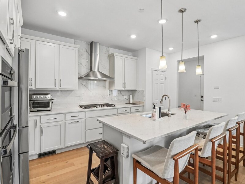 285 Didier Court Buffalo Grove IL 60089