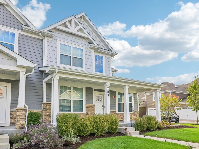 285 Didier Court Buffalo Grove IL 60089