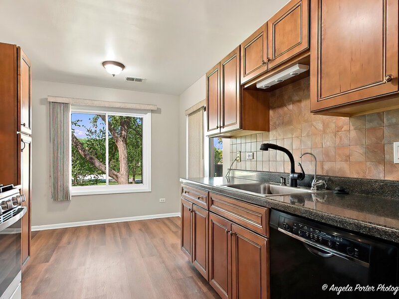 866 E Carriage Lane Palatine IL 60074