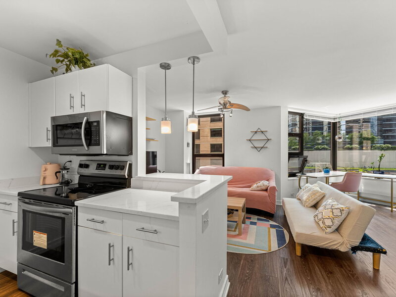 401 E Ontario Street Chicago IL 60611