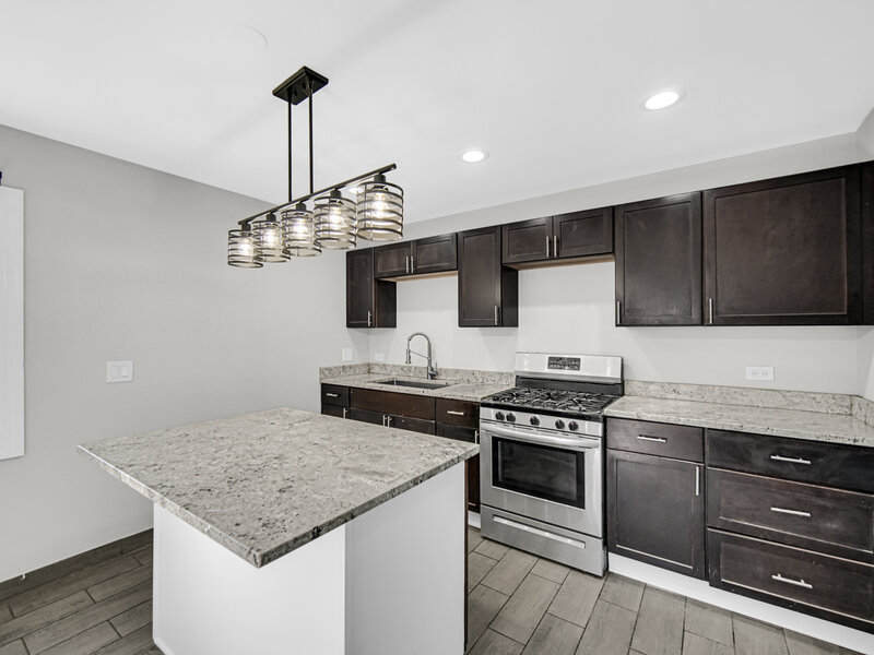 8930 Saratoga Drive Bridgeview IL 60455