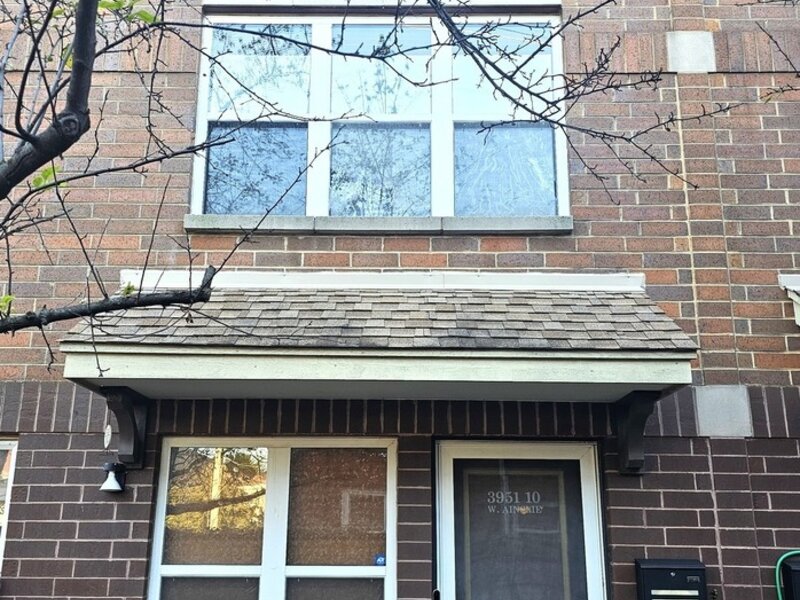 3951 W Ainslie Street Chicago IL 60625