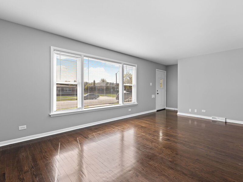 316 N Arquilla Drive Chicago Heights IL 60411