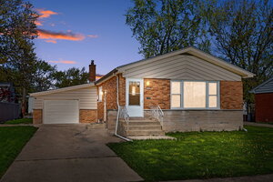 Photo of 316 N Arquilla Drive Chicago Heights IL 60411