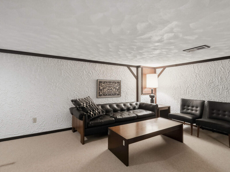 21 Estate Court Bettendorf IA 52722