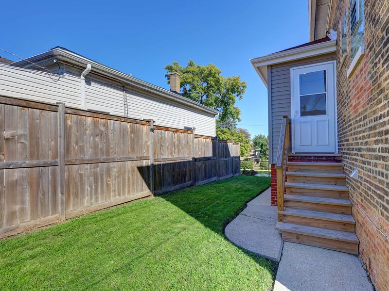 2608 N Merrimac Avenue Chicago IL 60639