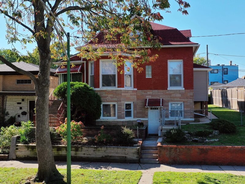 2608 N Merrimac Avenue Chicago IL 60639