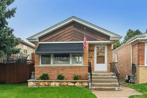 Photo of 11151 S Spaulding Avenue Chicago IL 60655