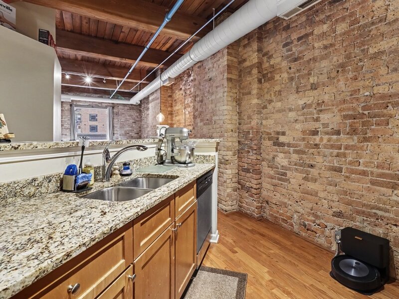 225 W Huron Street Chicago IL 60654