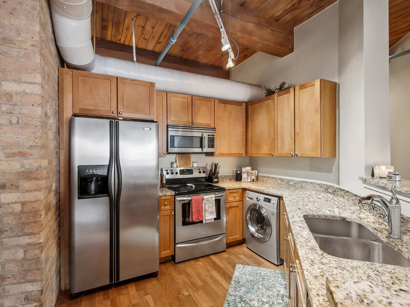 225 W Huron Street Chicago IL 60654