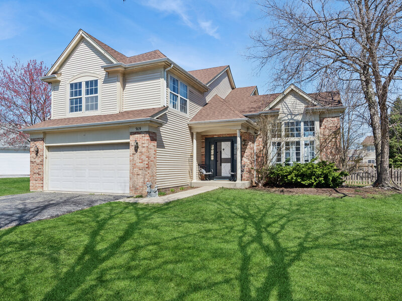 909 Brompton Circle Bolingbrook IL 60440