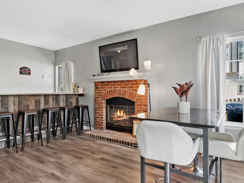 909 Brompton Circle Bolingbrook IL 60440
