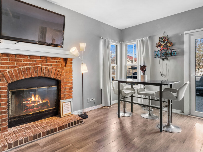 909 Brompton Circle Bolingbrook IL 60440