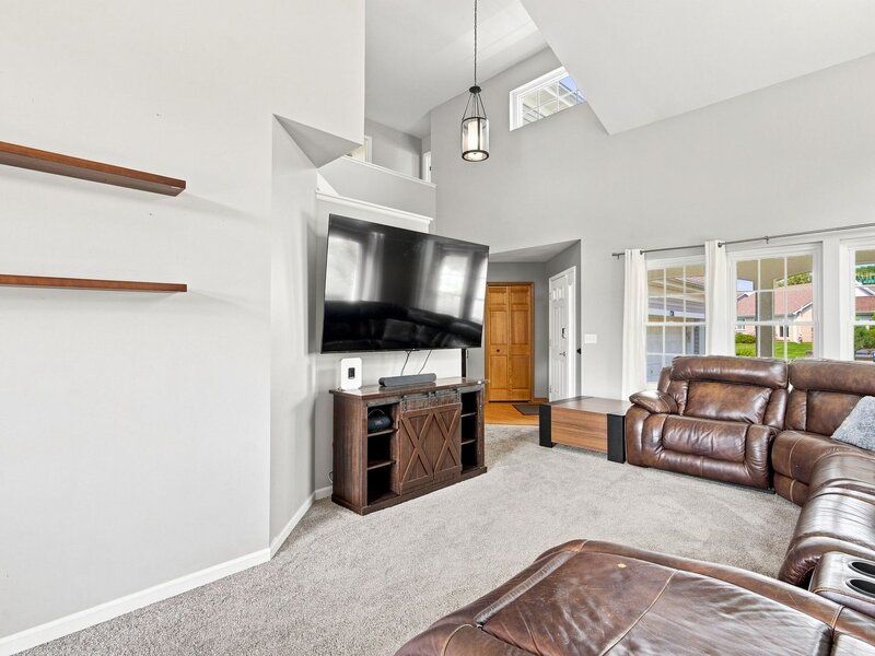 731 Nashua Court Crystal Lake IL 60012