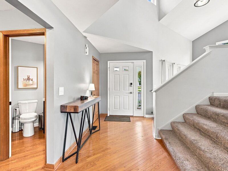 731 Nashua Court Crystal Lake IL 60012