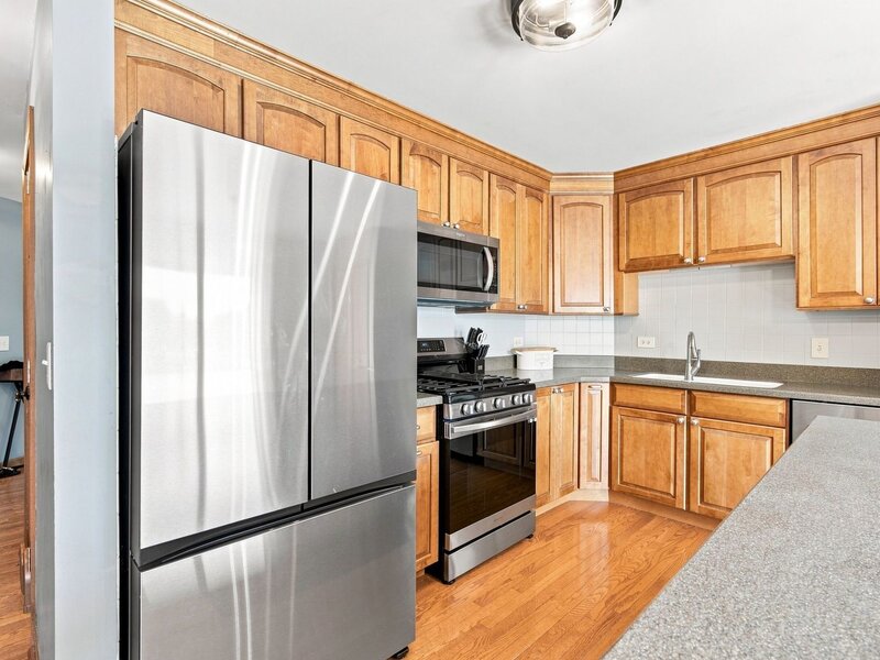 731 Nashua Court Crystal Lake IL 60012