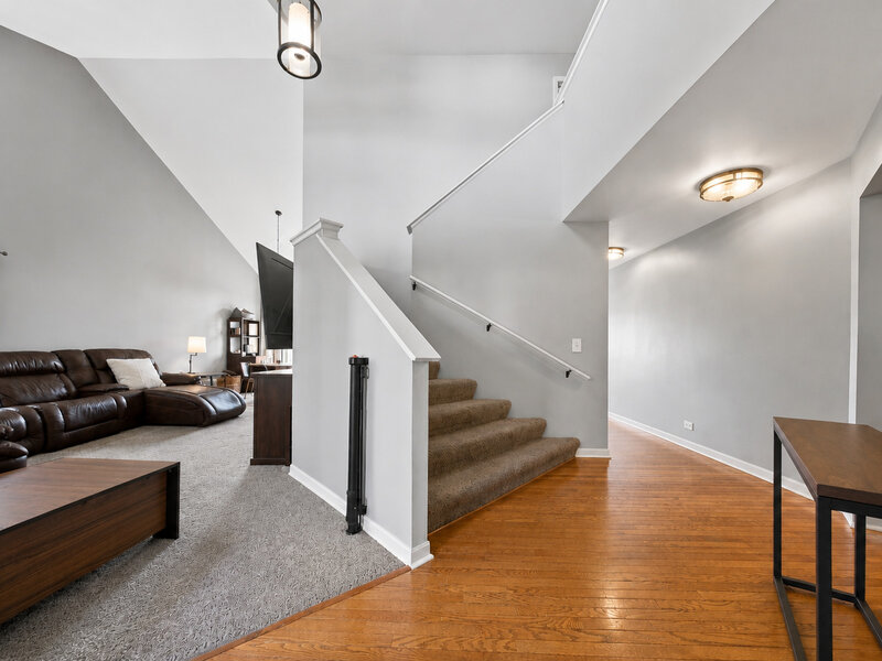 731 Nashua Court Crystal Lake IL 60012