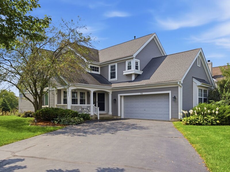 731 Nashua Court Crystal Lake IL 60012