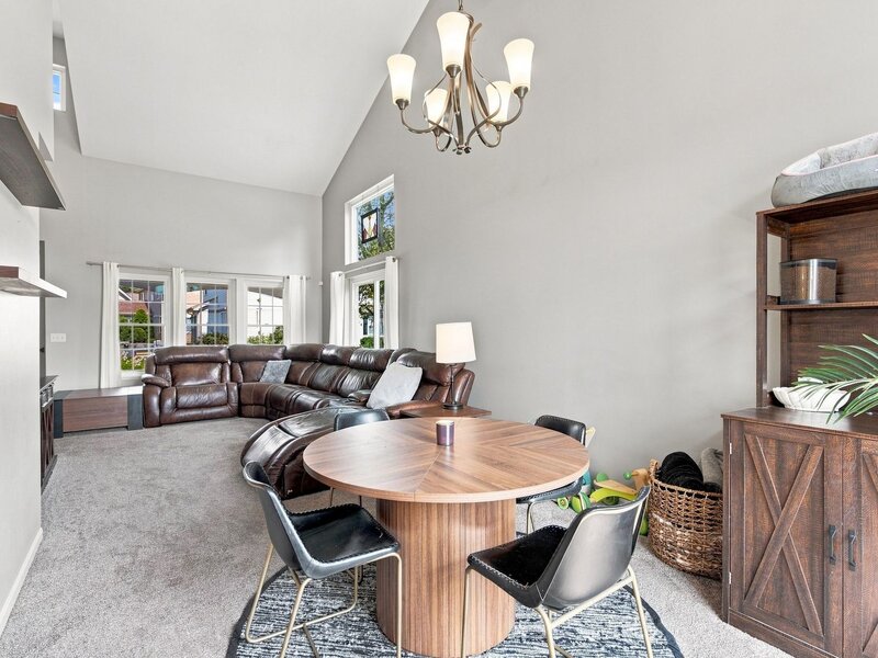 731 Nashua Court Crystal Lake IL 60012