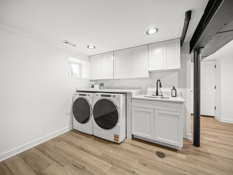 639 N Leamington Avenue Chicago IL 60644