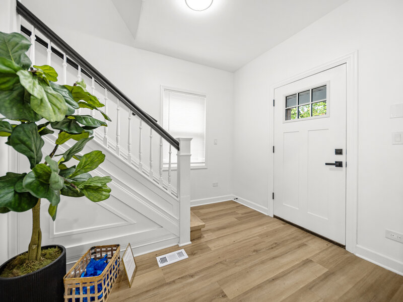 639 N Leamington Avenue Chicago IL 60644