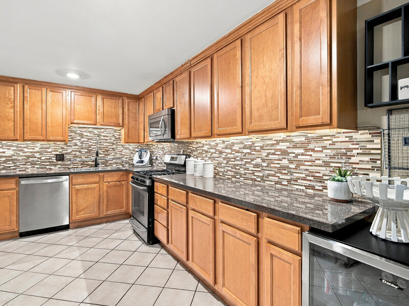 704 Dempster Street Mount Prospect IL 60056